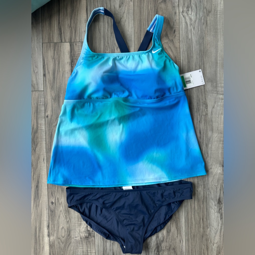 NWT Nike Tankini 2 Piece Swimsuit in Blue/Green Size XL